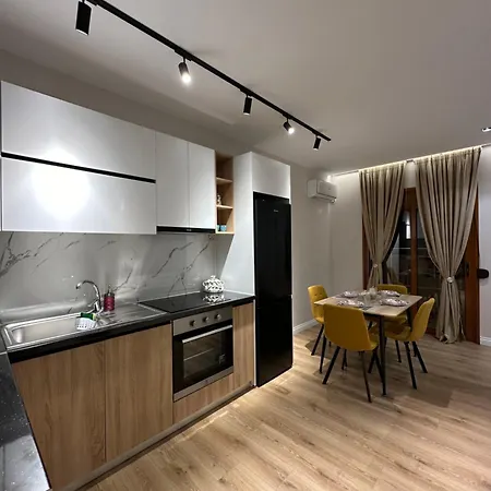 Classy Lea Apartment *